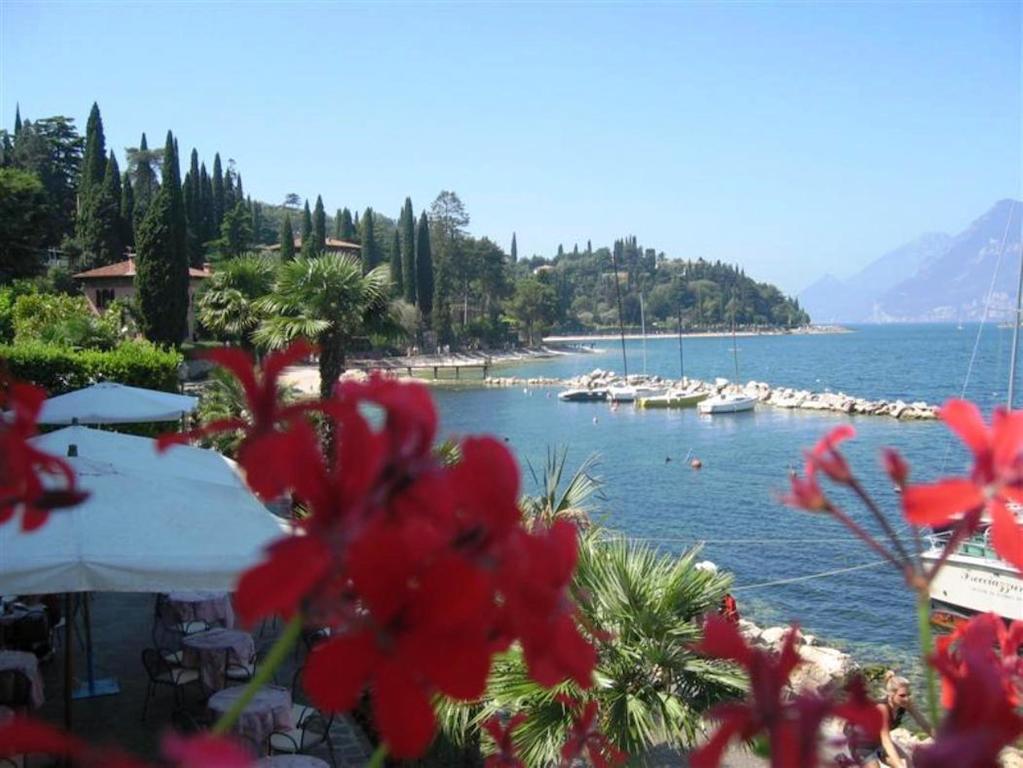 Hotel Excelsior Bay Malcesine Exterior foto
